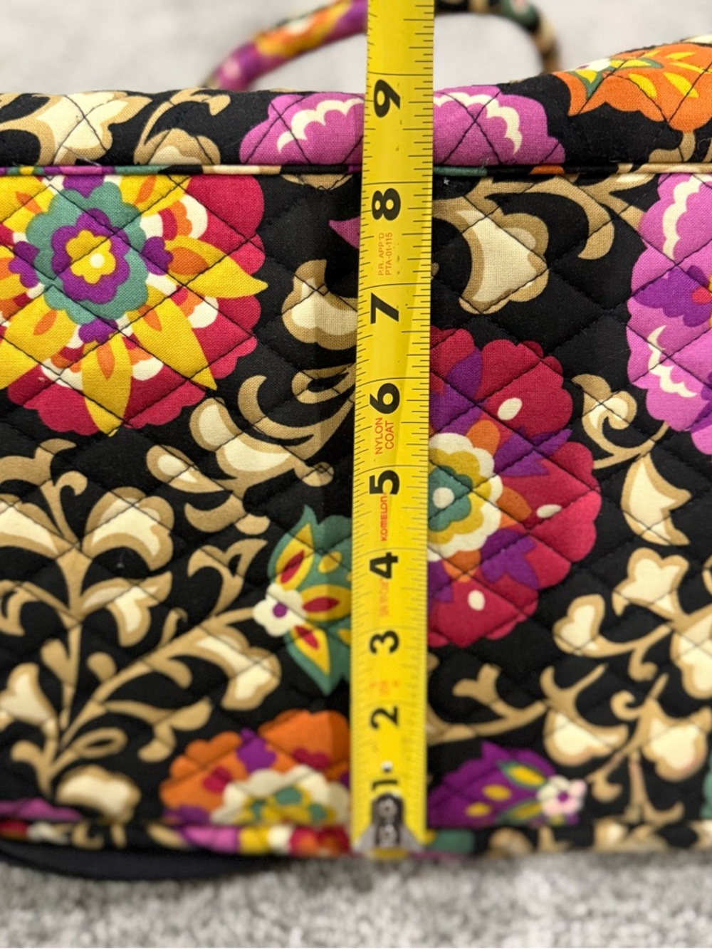 VERA BRADLEY Duffle Travel Bag Paisley Large Weekender Zip Close Shoulder Strap - Picture 8 of 13